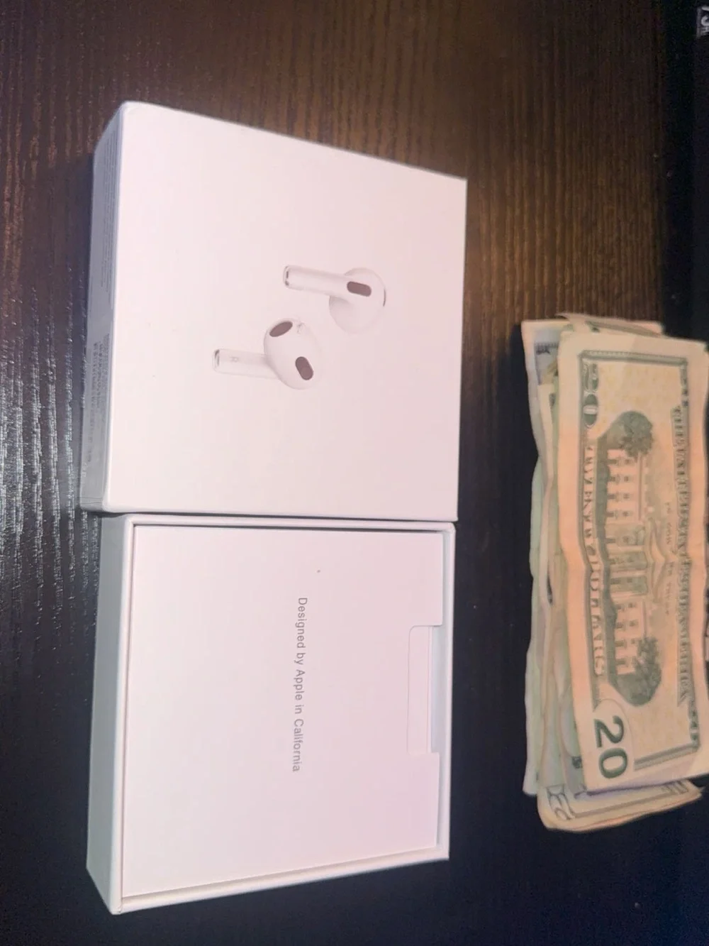 Apple AirPods Boxed Set - White